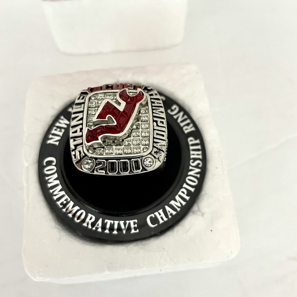 NWT New Jersey Devils ring - Picture 5 of 16